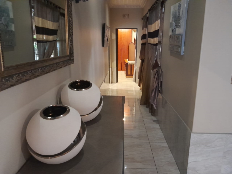 4 Bedroom Property for Sale in Bodorp North West